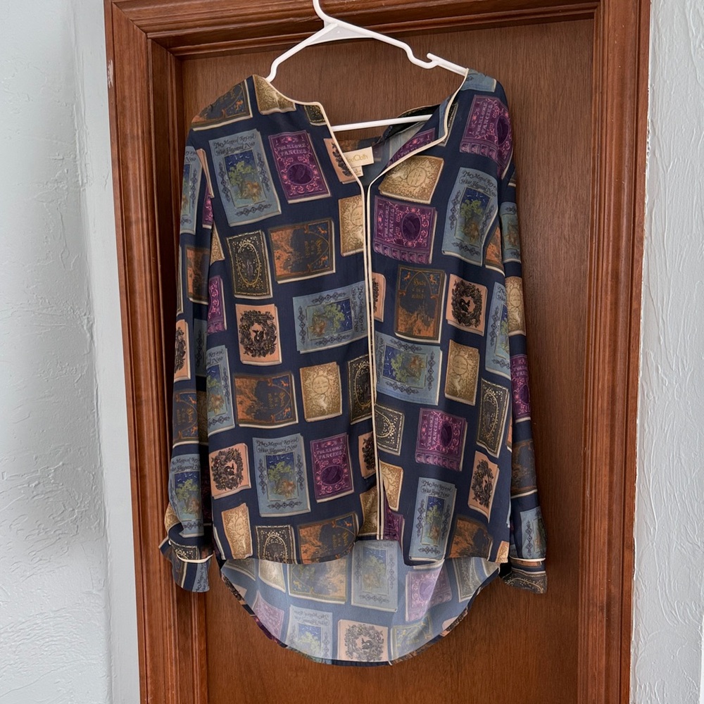 ModCloth Vintage Book Shirt-Size L